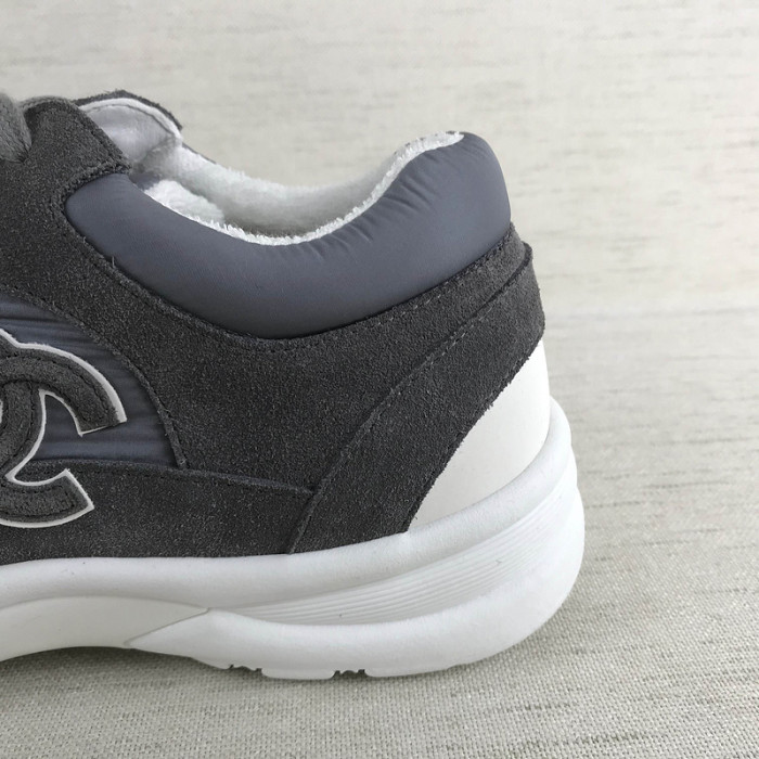 chnl sneaker