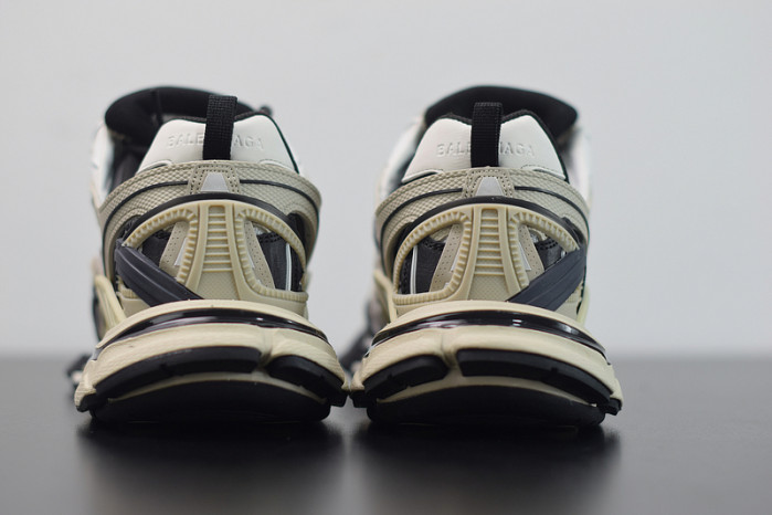 balcia track. 570391 w2gn9 2009