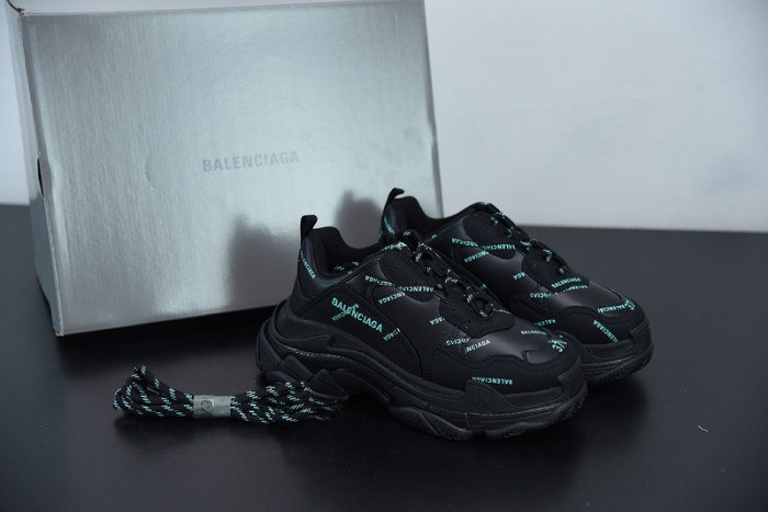 balcia triple s sneaker