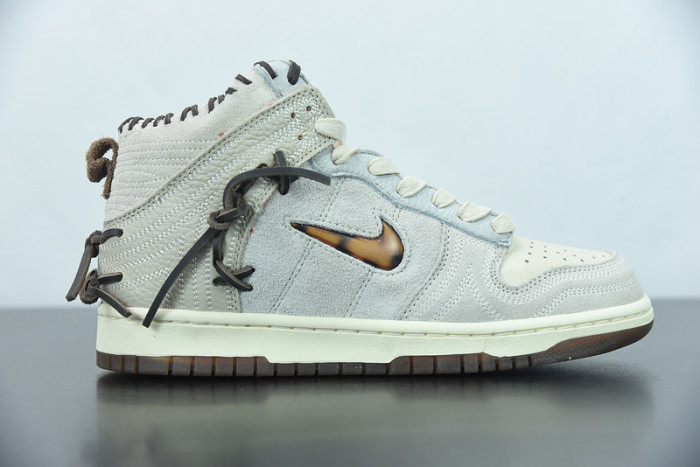 bodega x nk dunk high “sail/frienda and family” cz8125-100