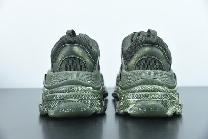 balcia triple s sneaker faded green