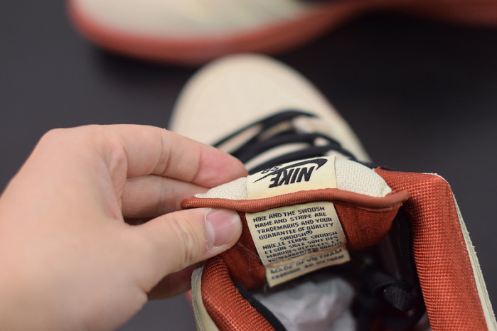 nike sb dunk low pro hennessy bq6817-100