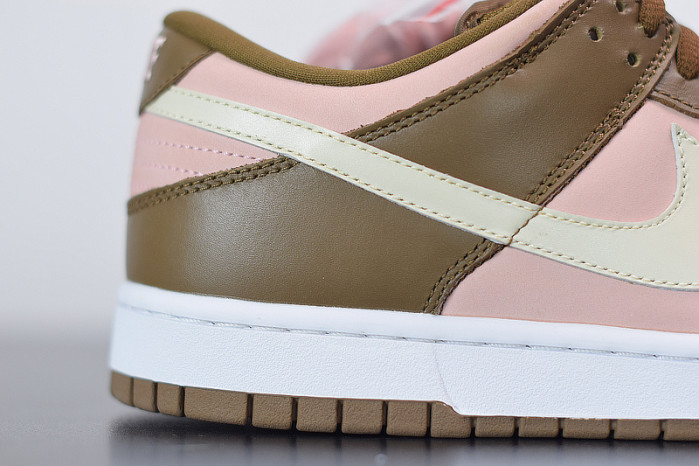 nike dunk sb low stussy cherry 304292-671