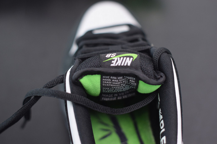 nike sb dunk low staple panda pigeon bv1310-013