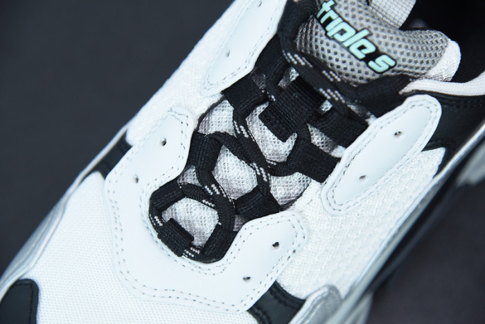 balcia triple s sneaker