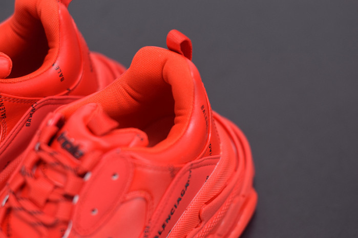 balcia triple s all over logo red 524039 w2fa1 7632