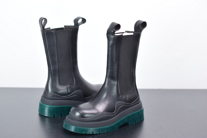 Bo*te*ga ve*ne*ta chelsea tire leather high boot