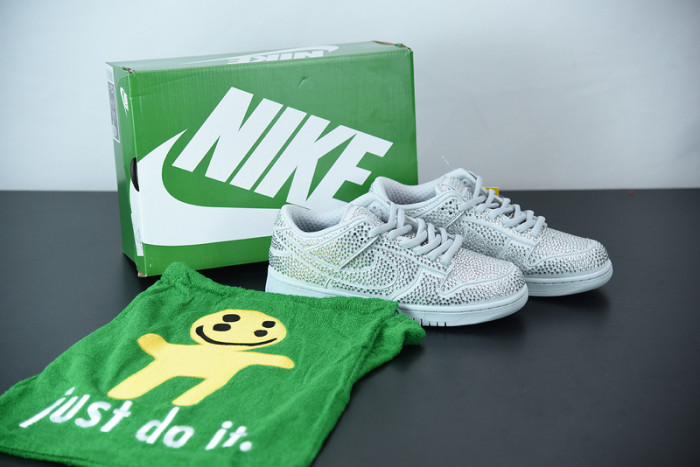 cactus plant flea market x nk dunk low cz2670-001