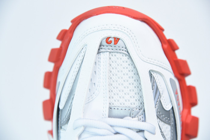 balcia track sneaker