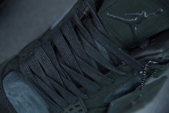 kaws x air jordan 4 black aj4 930155-001