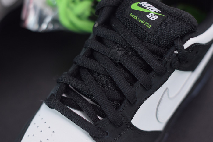 nike sb dunk low staple panda pigeon bv1310-013