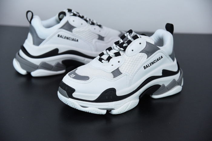 balcia triple s sneaker