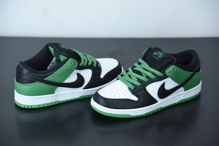 nike dunk low "classic green" bq6817-302