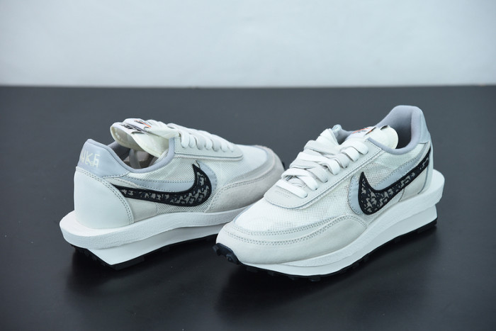 sacai x D*or x nike lvd waffle daybreak white grey cn8898-002