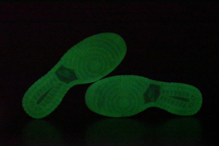 lpl x nike dunk low do2327-011