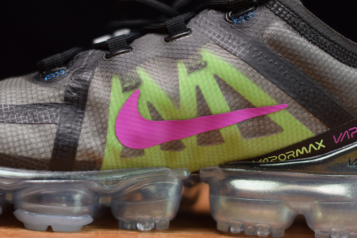 nike air vapormax 2019 premium black active fuchsia photo blue at6810-001