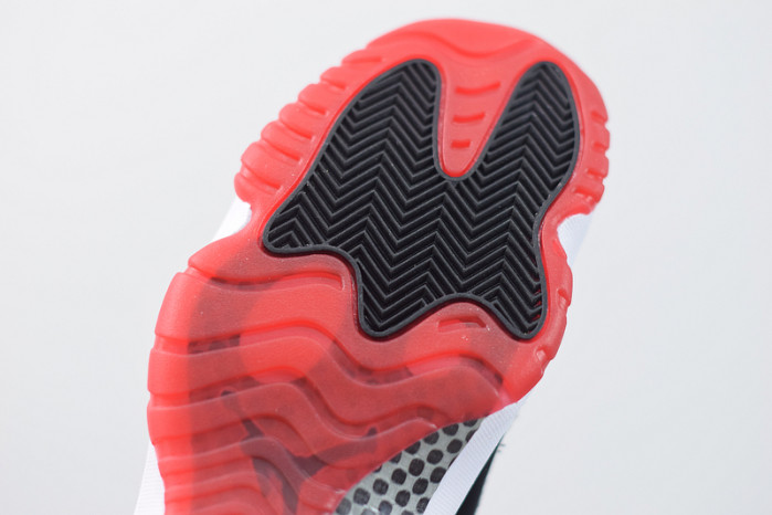 air jordan 11 retro low concord bred av2187-160