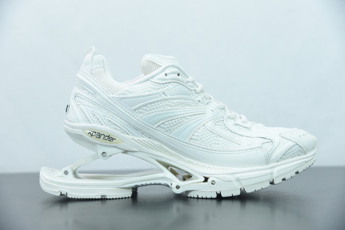 balcia x-pander sneaker