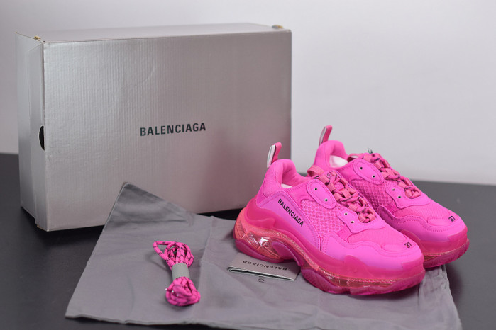 balcia triple s 541624 w09o1 2132