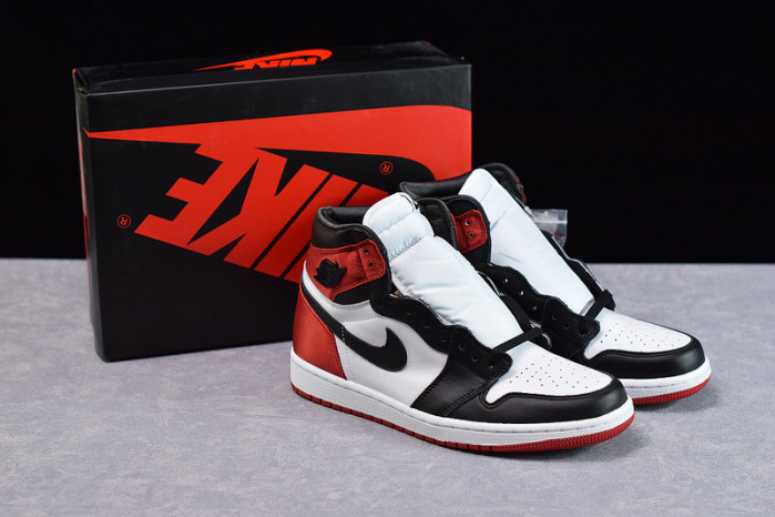 air jordan 1 retro high satin black toe cd0461-016