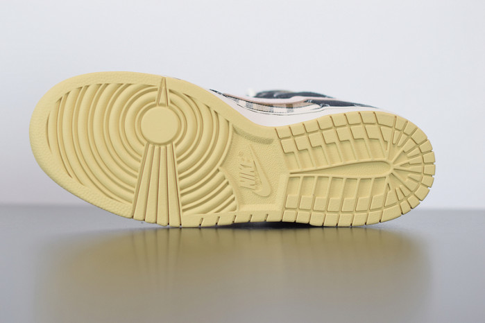 nike sb dunk low travis scott ct5053-001