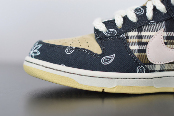 nike sb dunk low travis scott ct5053-001