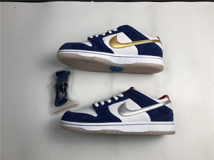 nike dunk sb low ishod wair "bmw" 839685-416