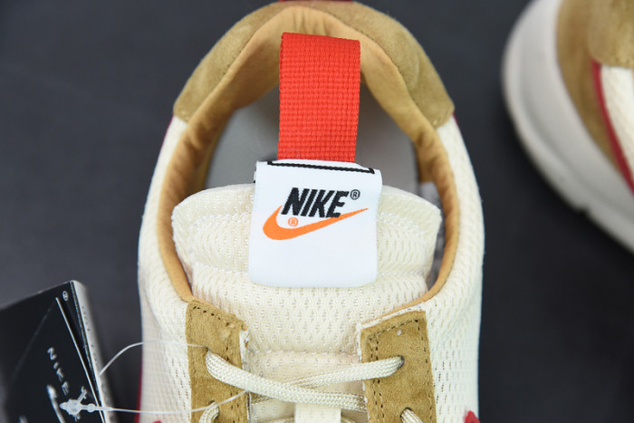 nike craft mars yard ts nasa aa2261-100