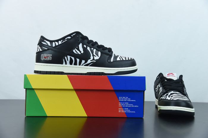 quartersnacks x nike sb dunk low dm3510-001