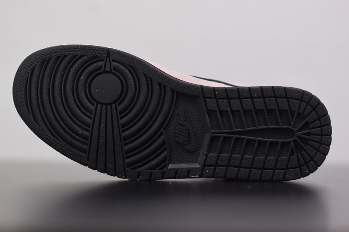 air jordan 1 mid dirty powder iridescent bq6472-602