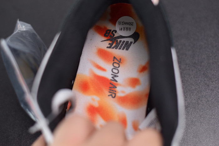 nike sb dunk low raygun tie-dye black bq6832-001