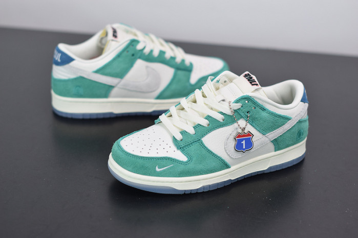kasina x nike dunk low neptune green cz6501-101