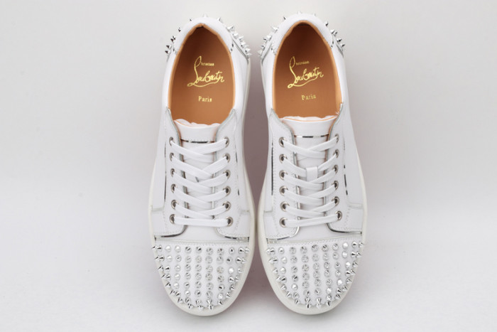Ch**an louboutin