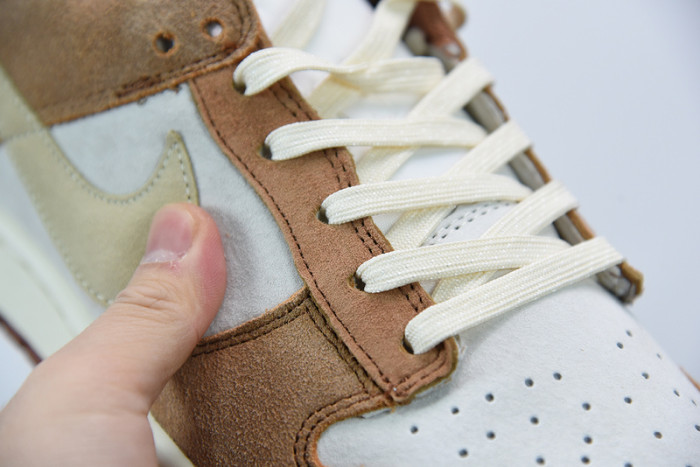 nike dunk low prm “medium curry” dd1390-100