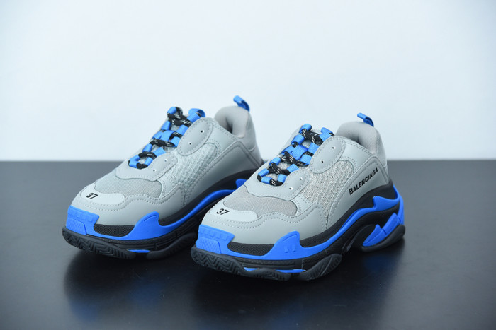 balcia triple s sneaker