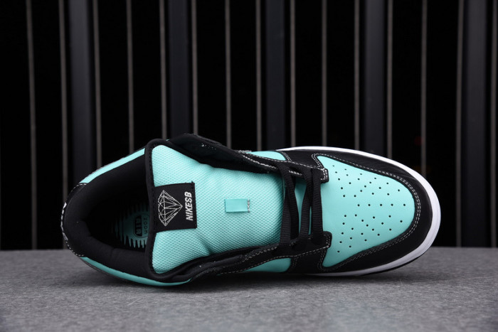 nike dunk low pro qs 304292-402