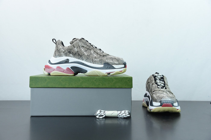 gci & balcia triple s sneaker Ba*len*cia*ga