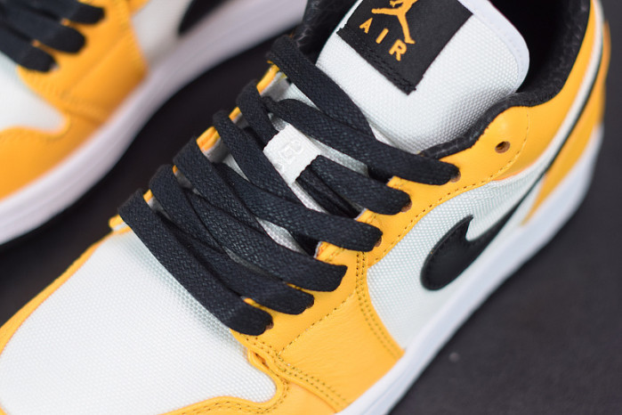 air jordan 1 low laser orange cz4776-107