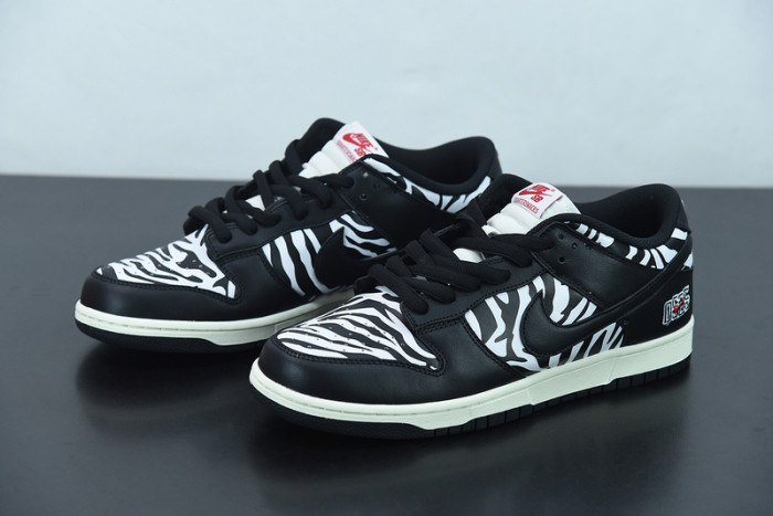 quartersnacks x nike sb dunk low dm3510-001
