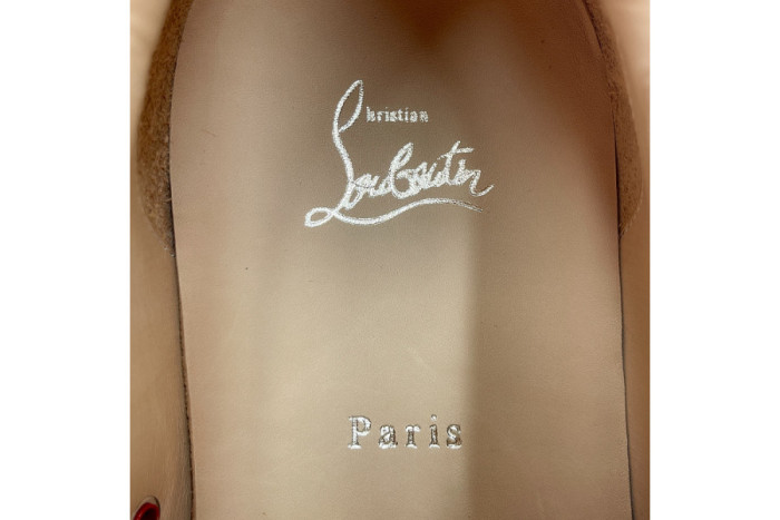 Ch**an louboutin