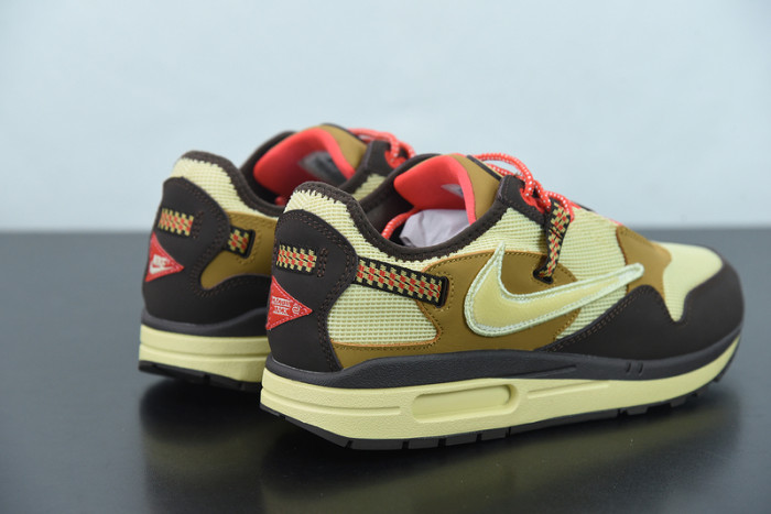 travis scott x nike air max 1 do9392-200