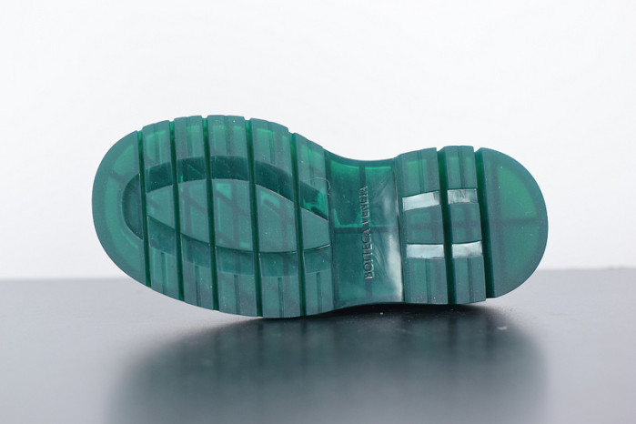 Bo*te*ga ve*ne*ta chelsea tire leather high boot