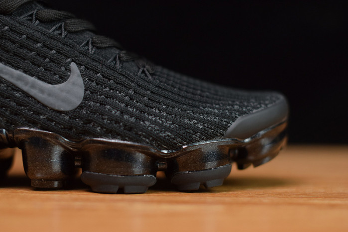 nike air vapormax flyknit 3 triple black aj6910-002
