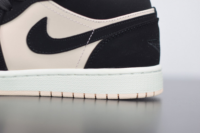 air jordan 1 low black guava ice dc0774-003