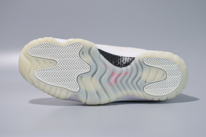 air jordan 11 retro platinum tint 378037-016