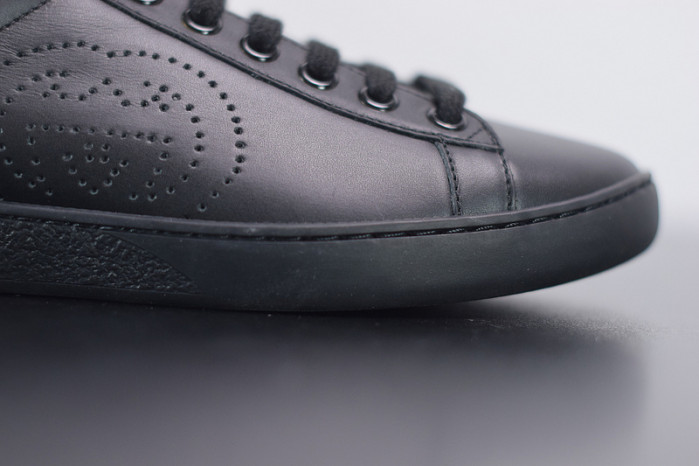 gci low top sneaker black g010