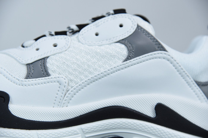 balcia triple s sneaker