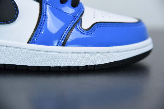 air jordan 1 mid signal blue dd6834-402