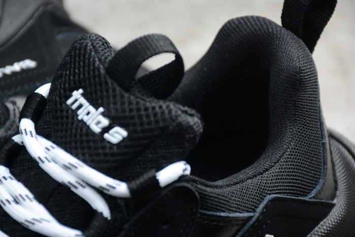 balcia triple s sneaker black clear sole