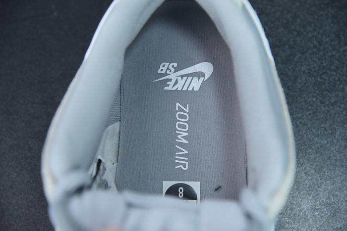 nike sb dunk low summit white wolf grey ar0778-110